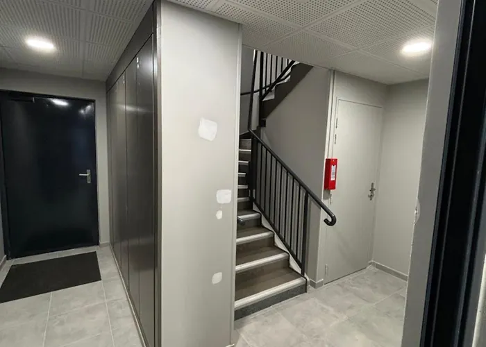 Апартаменты La Parenthese Cabourgeaise *